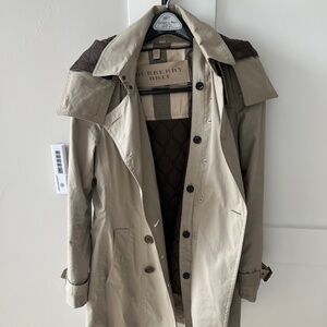 Women's Vintage Burberry Beige Trench Coat